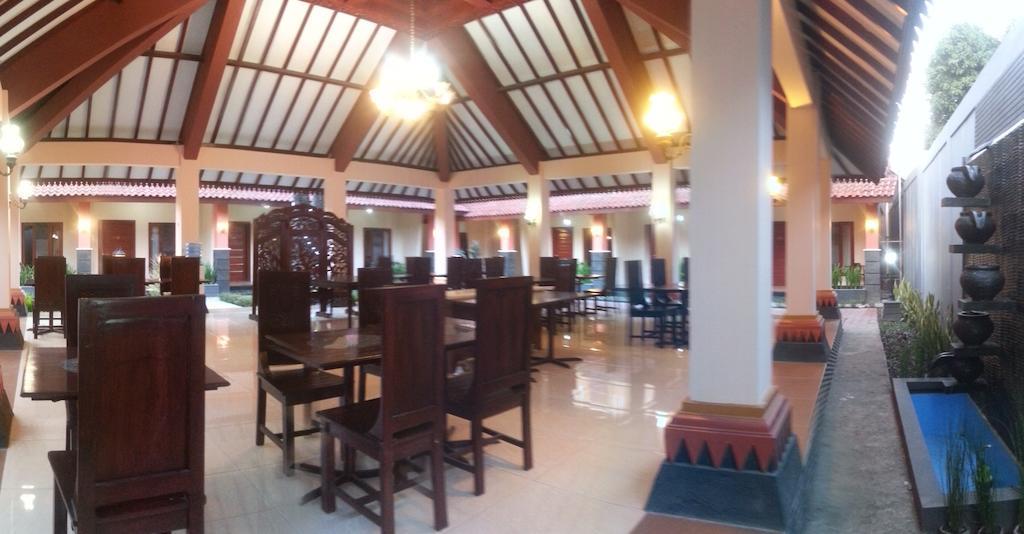 3C Familia Residence Jogjakarta Buitenkant foto