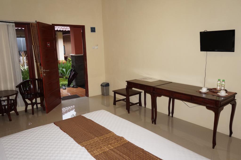 3C Familia Residence Jogjakarta Buitenkant foto